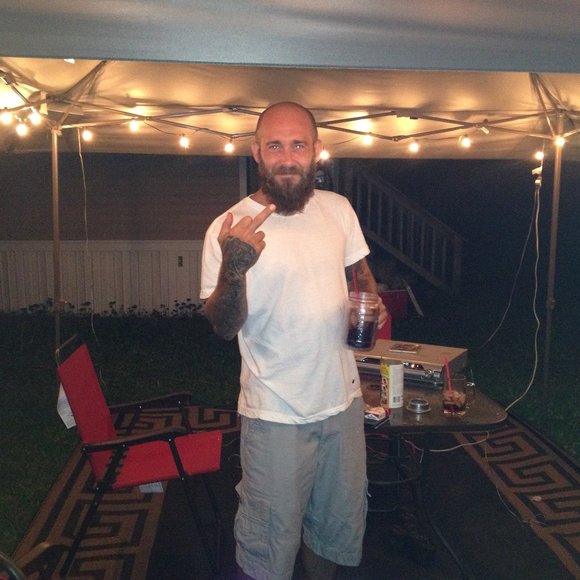 Meet your Posher, Justin - Picture 1 of 1